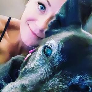 Meet your Posher, Kat